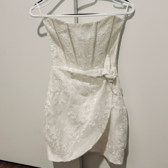 V. Chapman Nigella Dress - Picture 4 of 4